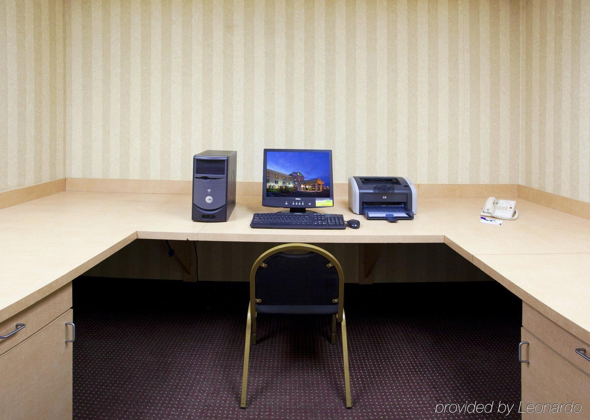 Holiday Inn Express Toledo-Oregon By Ihg Facilités photo